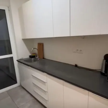 Amerika Apartman *